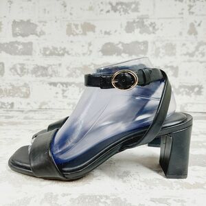 NEW Nordstrom Rack Laundry Black Ankle Buckle Strap Block Heel Sandals O698